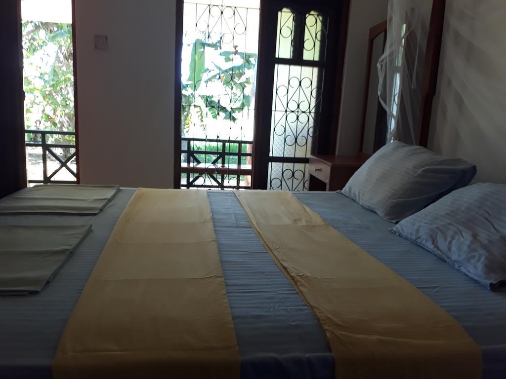 Traveller'S Home Hotel Tissamaharama Dış mekan fotoğraf